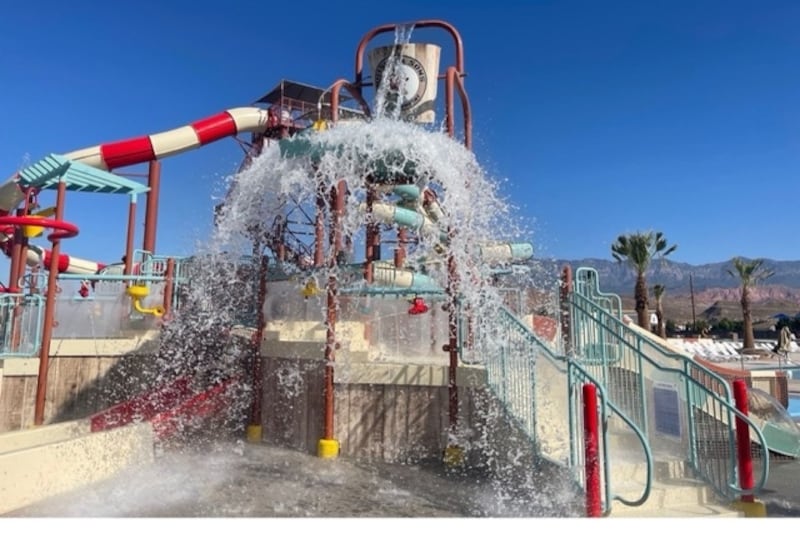 Yogi Bear™ Two Bedroom Glamping Cabin-2